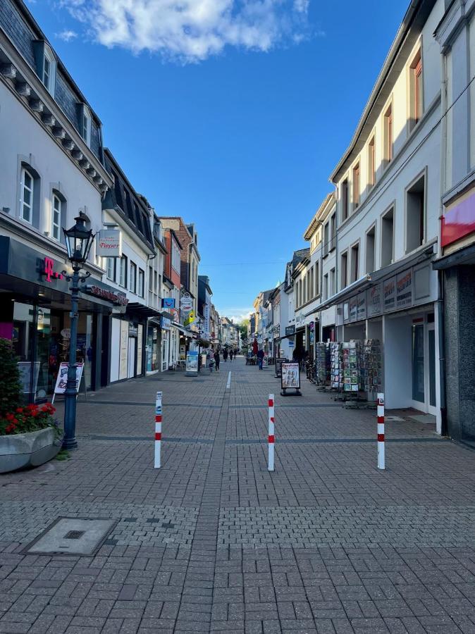 Nasa Wohnung Uerdingen Krefeld Exteriör bild