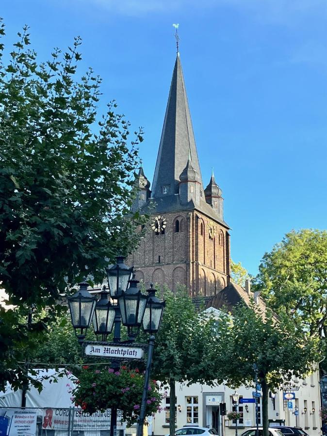Nasa Wohnung Uerdingen Krefeld Exteriör bild